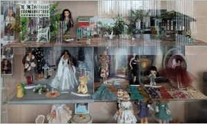 Выставка кукол из коллекции Т.В. Гамовой-миниатюра